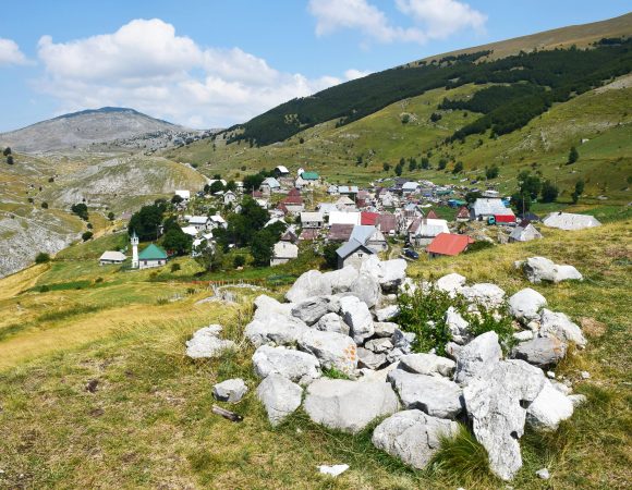 Self-Guided Via Dinarica Hiking Tour – 6 Days